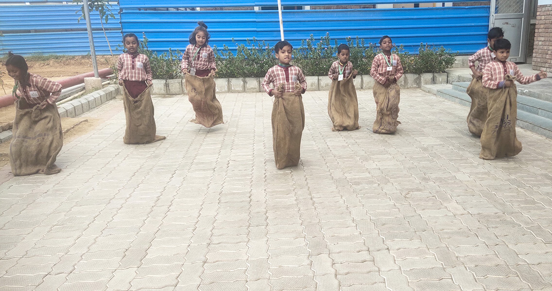 Sports competition - Sack Race